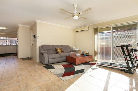 Property photo of 76A Towncentre Drive Thornlie WA 6108