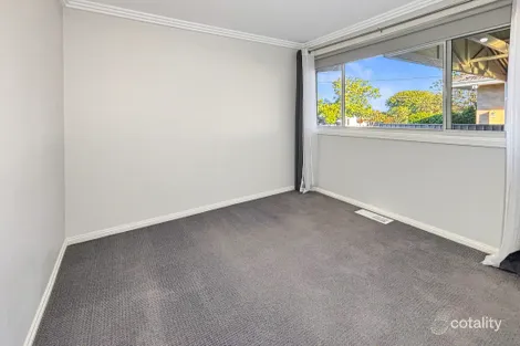 Property photo of 18 Ross Crescent Griffith NSW 2680