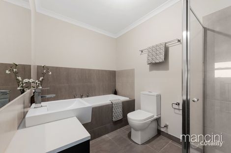 Property photo of 1/28 Emu Avenue Altona VIC 3018