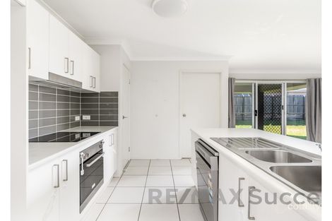 Property photo of 5 Owl Court Kleinton QLD 4352