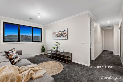 Property photo of 12 Featherdown Way Clyde North VIC 3978