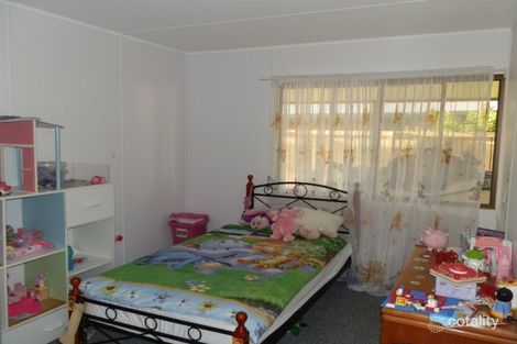 Property photo of 50 Moody Street Emerald QLD 4720