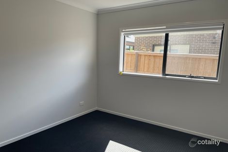 10 Coconut Rd, Manor Lakes, VIC 3024