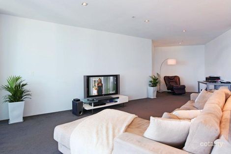 Property photo of 1704/9 Hamilton Avenue Surfers Paradise QLD 4217