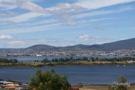 Property photo of 8 White Gum Place Old Beach TAS 7017