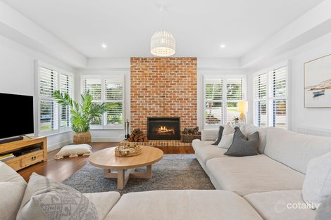 Property photo of 13 Young Street Flinders VIC 3929