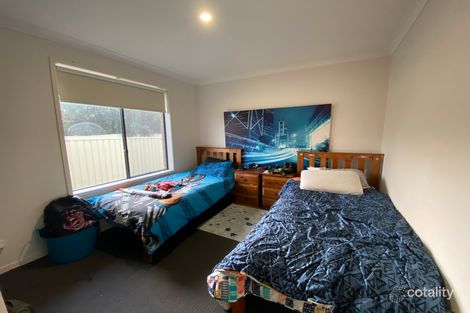 Property photo of 42 Royce Crescent Lavington NSW 2641