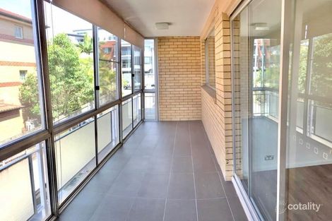 Property photo of 2/44 Kitchener Street Coorparoo QLD 4151