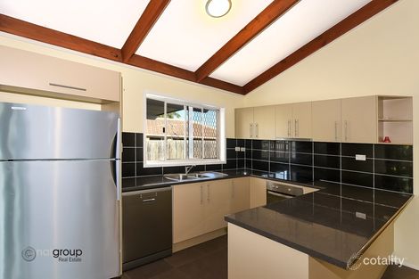 Property photo of 15 Colisa Crescent Regents Park QLD 4118