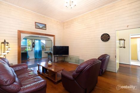 Property photo of 1 Hoffman Street Burrum Heads QLD 4659