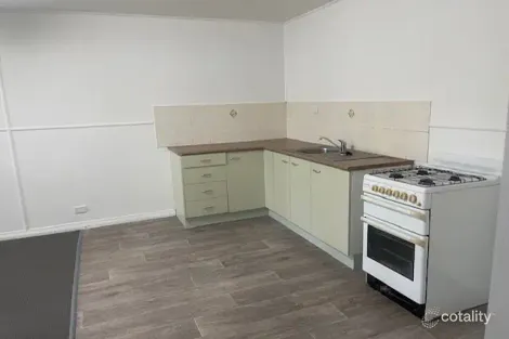 Property photo of 4/20 Sixth Avenue Sandgate QLD 4017