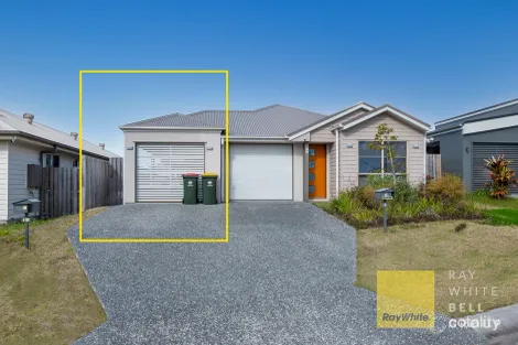 2/10 Haystack Cl, Park Ridge, QLD 4125