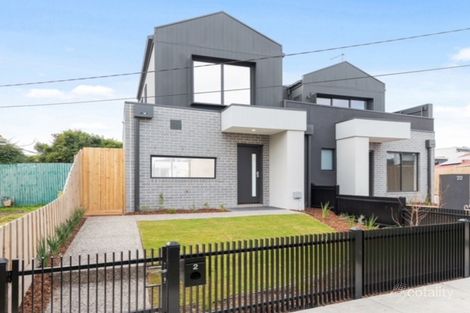 2/22 Holland Ct, Maidstone, VIC 3012