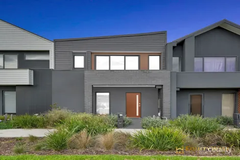 17 Aviana Walk, Wyndham Vale, VIC 3024