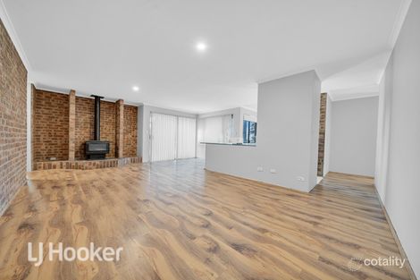 Property photo of 14 The Ramble Woodvale WA 6026