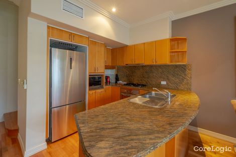 Property photo of 44/103 Salerno Street Surfers Paradise QLD 4217