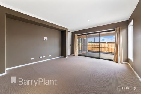 Property photo of 8 Granvia Circuit Burnside VIC 3023