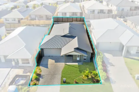 Property photo of 24 Paradise Close Deebing Heights QLD 4306