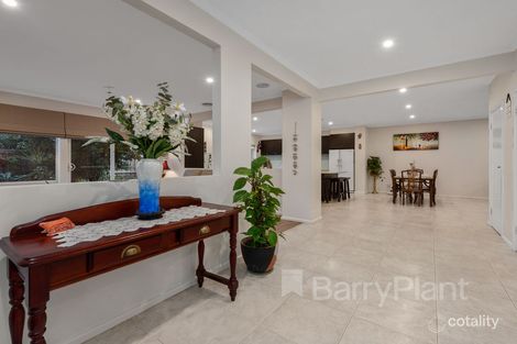 Property photo of 1 Monastery Close Wantirna South VIC 3152