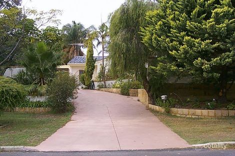 6 Myrtle Ave, Sorrento, WA 6020