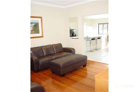 Property photo of 28 Highfields Parade Highfields NSW 2289