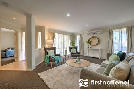 Property photo of 5 Aberdeen Heights Pakenham VIC 3810