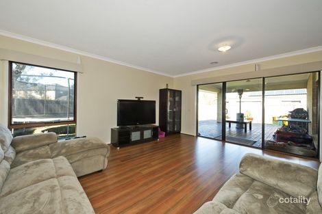 Property photo of 28 McKenzie Way Doreen VIC 3754