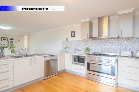 Property photo of 8 Montane Boulevard Newborough VIC 3825