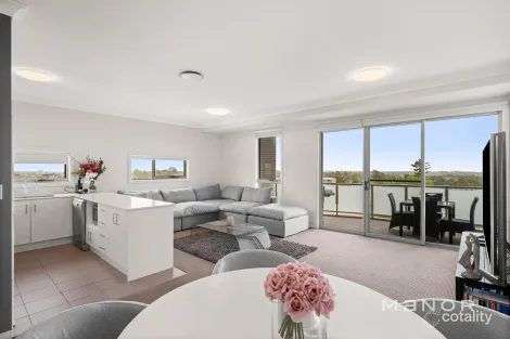 24/52-54 Old Northern Rd, Baulkham Hills, NSW 2153