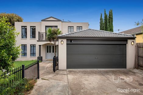 Property photo of 8 Welsh Court Roxburgh Park VIC 3064