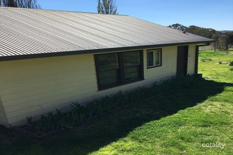 Property photo of 33 Galloway Street Armidale NSW 2350