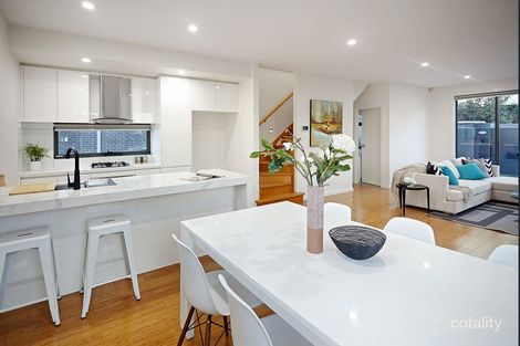 Property photo of 1/176 Blackshaws Road South Kingsville VIC 3015