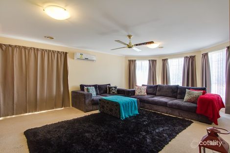 Property photo of 35 Knightsbridge Drive Tarneit VIC 3029