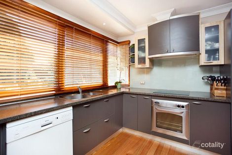 Property photo of 47 Mathieson Crescent Weetangera ACT 2614
