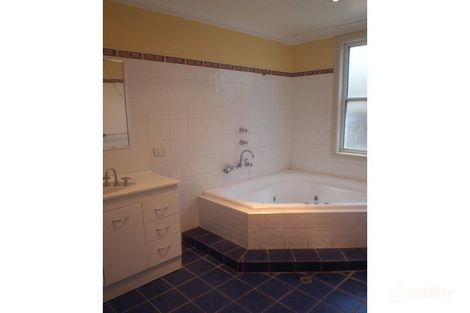 Property photo of 87 Ebsworth Street West Tamworth NSW 2340