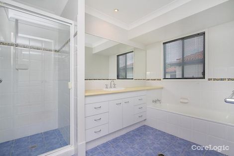 Property photo of 11 Wyara Close Elanora QLD 4221