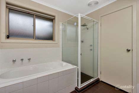 Property photo of 35 Hamra Drive Smithfield SA 5114