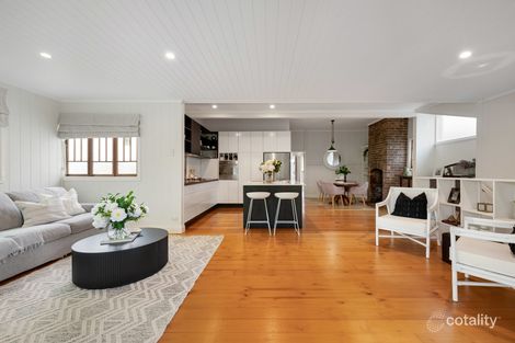 Property photo of 10 Harriet Street Red Hill QLD 4059