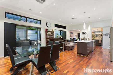 Property photo of 28 Aspect Drive Doreen VIC 3754