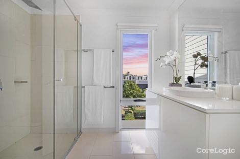 Property photo of 74 Hill Drive Pimpama QLD 4209