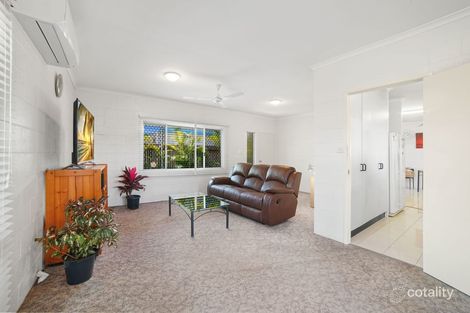 Property photo of 28 Baronia Crescent Holloways Beach QLD 4878