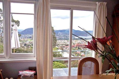 Property photo of 31 Raymont Terrace Mount Stuart TAS 7000