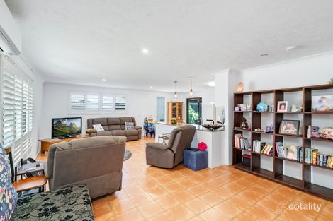 Property photo of 40 Seabrook Street Elanora QLD 4221