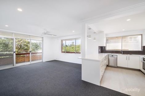 Property photo of 135 Pacific Parade Dee Why NSW 2099
