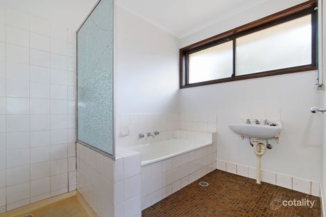 Property photo of 46 Buller Crescent Thurgoona NSW 2640
