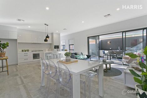 Property photo of 76B Dunrobin Road Hove SA 5048