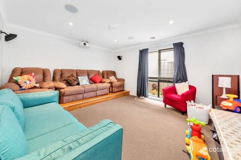 Property photo of 42 Silverwattle Drive Lyndhurst VIC 3975