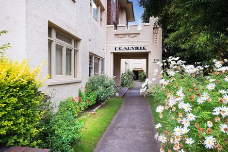 Property photo of 2/18 Princes Street St Kilda VIC 3182