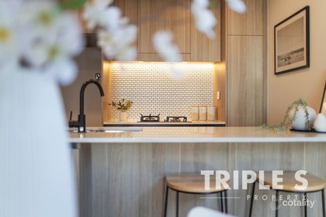 Property photo of 712/16 Hill Road Wentworth Point NSW 2127