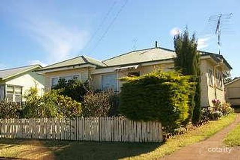 15 Ford St, Rockville, QLD 4350